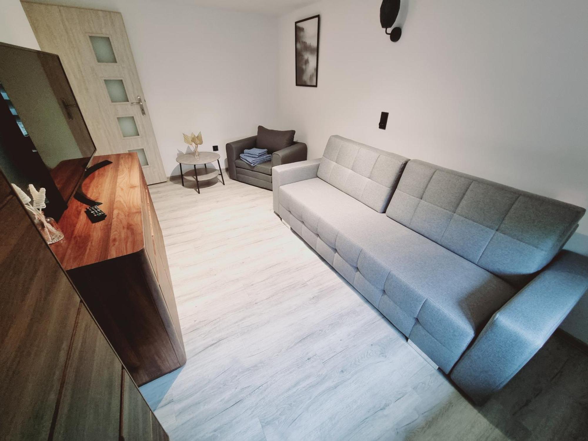 Apartament Paula เยเลเนียกูรา ภายนอก รูปภาพ